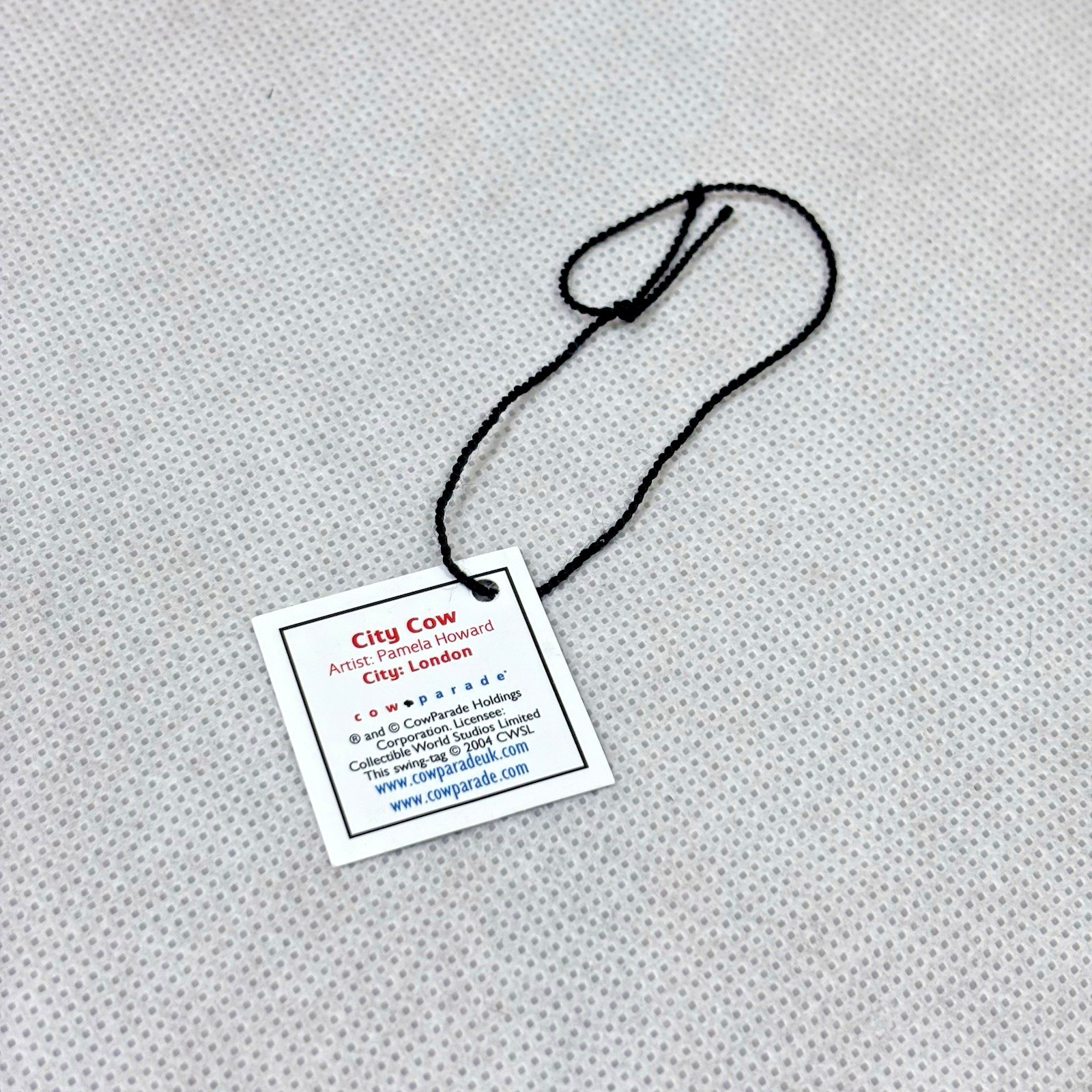 Cow Parade #6015 City Cow 2004 Westland Giftware Figurine with Box & Tag