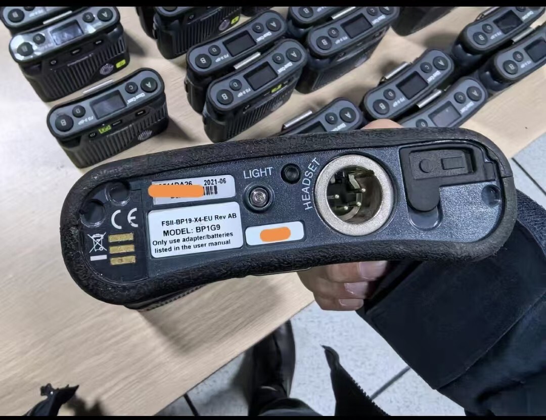 Clear-Com FSII-BASE Freespeak II 20BP Digital Wireless ,Only shipping fee link.