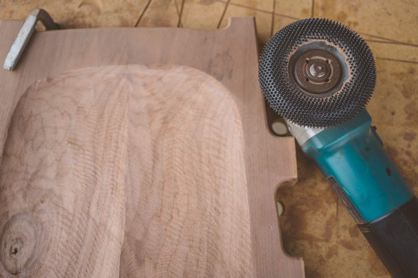 Kutzall Extreme Shaping Dish, Very Coarse, 4-1/2" (114.3mm) Diameter (DW412X120)