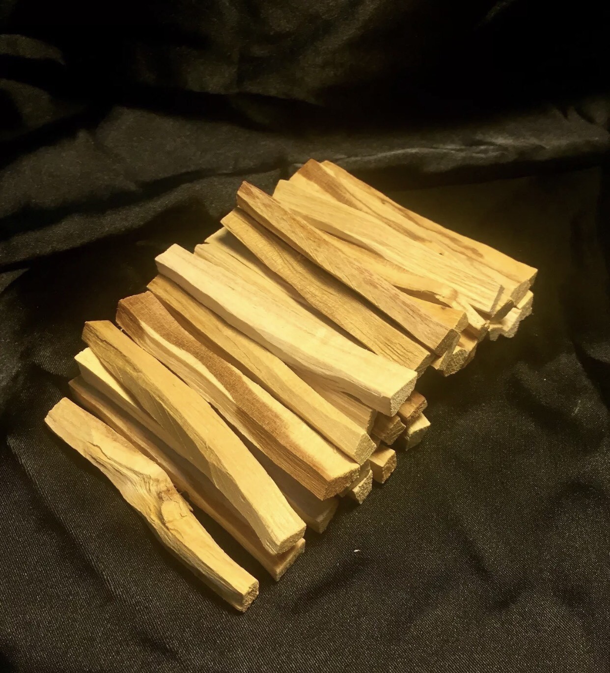 Palo Santo Incense 100 fresh sticks (4+inches long)