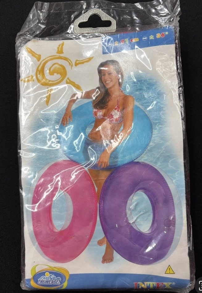 NEW Sealed Vintage Intex The Wet Set Ring Pool Float 2002 36 inches