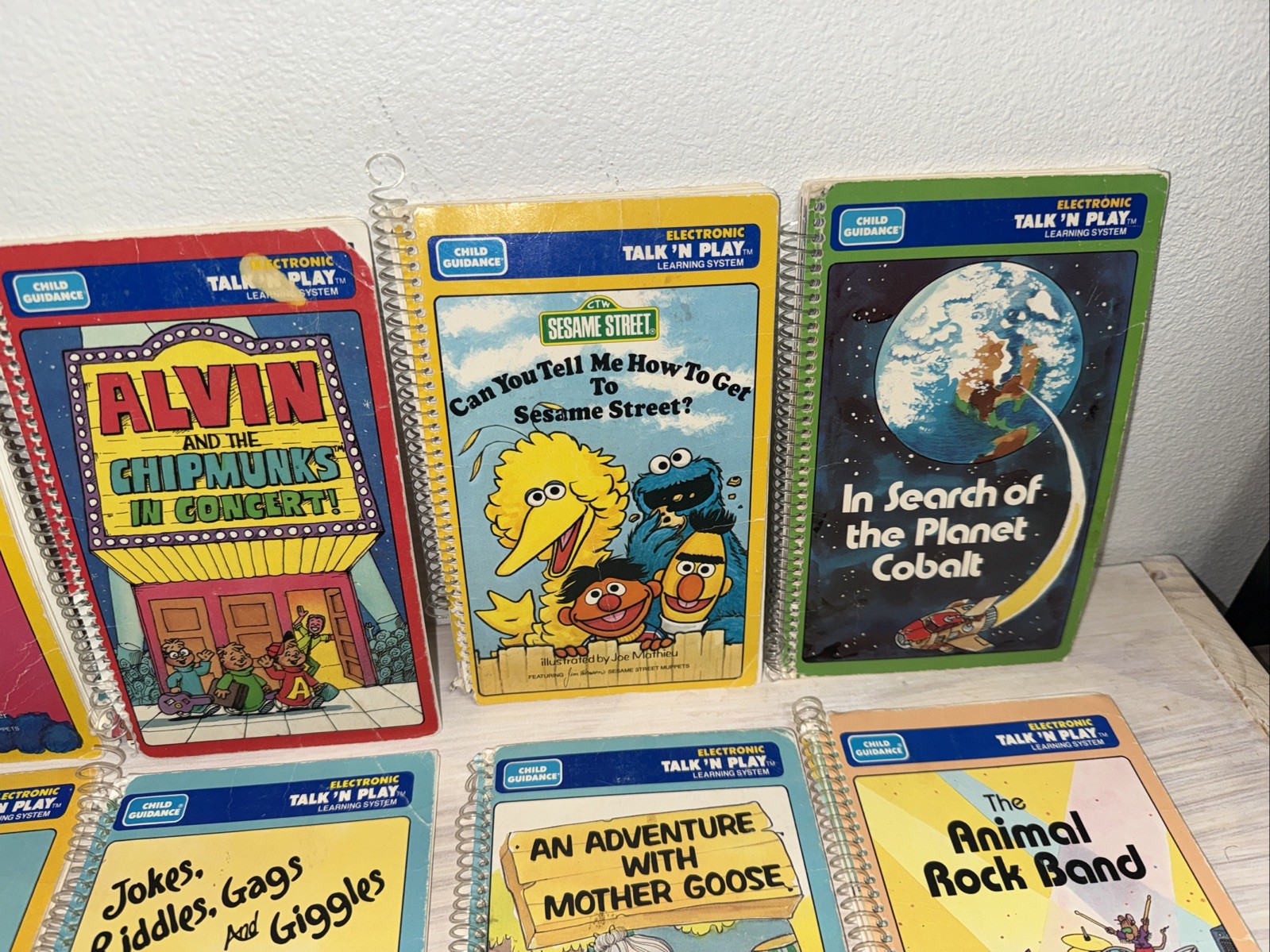 LQQK 1992 Vintage Playskool Talk 'n Play In Box COMPLETE w/ 8 Tapes 9 Books