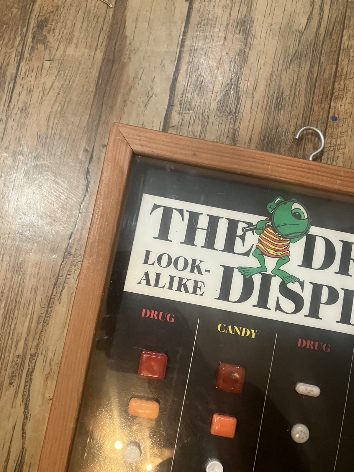 RARE Vintage D.A.R.E. "The Drug Look-Alike Display" Educational Health Exhibit