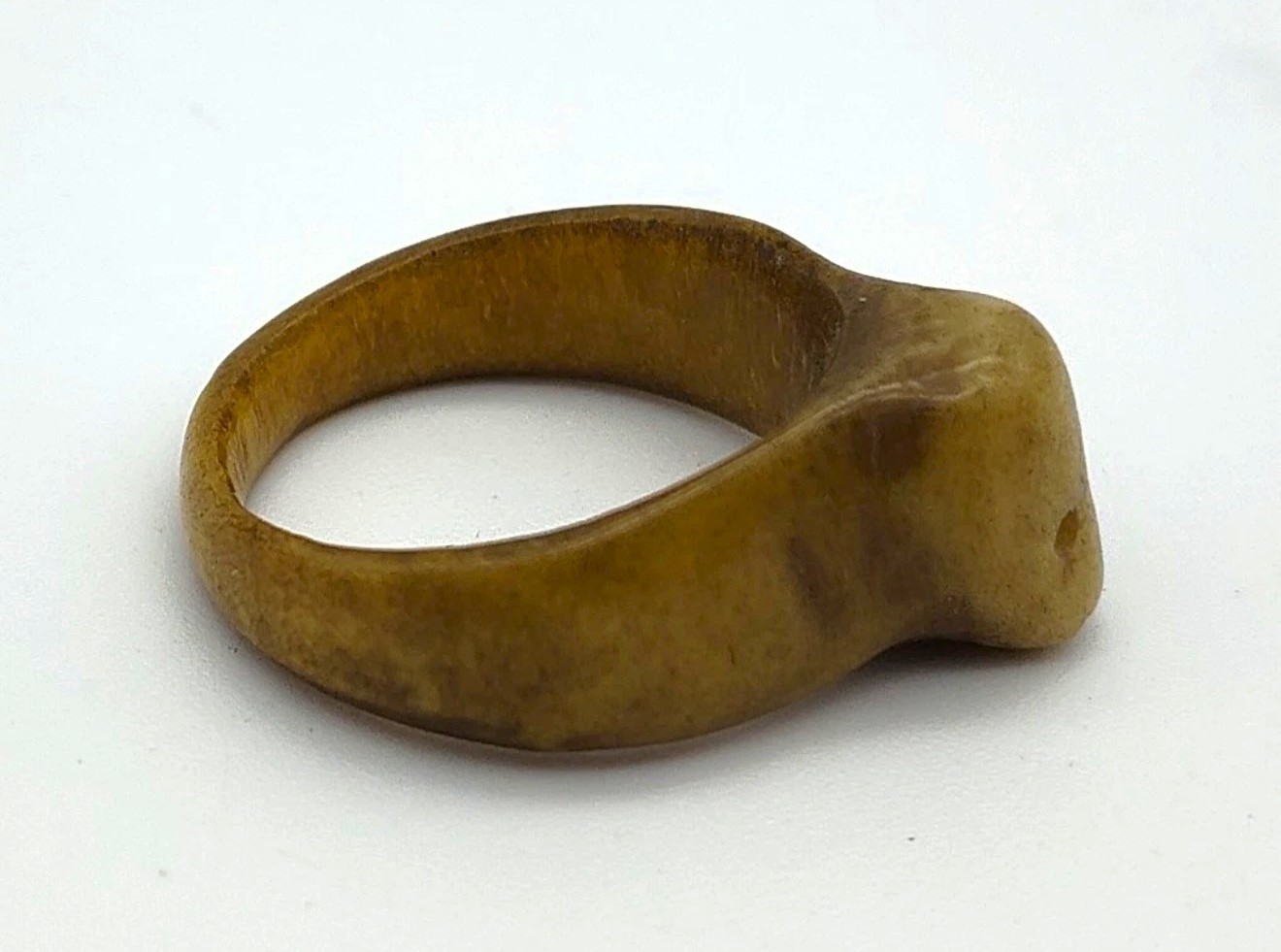 Antique 19th C. Inuit Eskimo Carved Seal Head Finger Ring