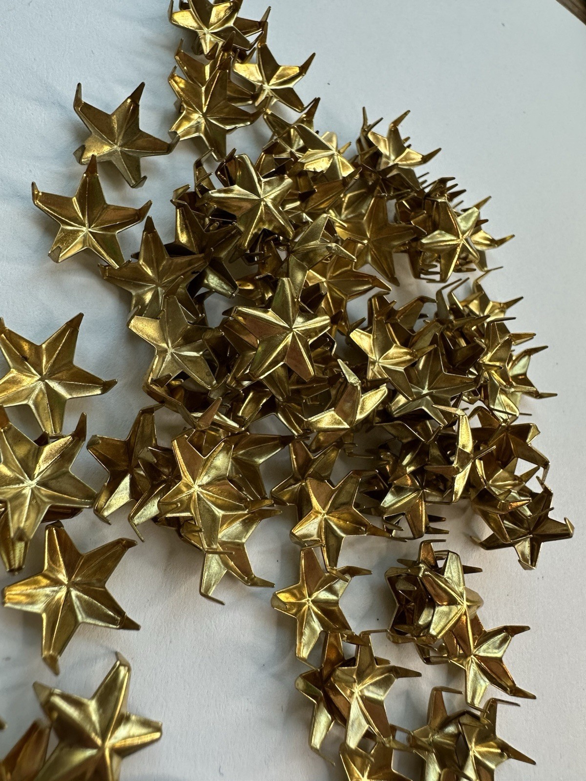 100x Vintage Gold Star Upholstery Tacks – ½” 5-Point Prong Back Furniture Spots