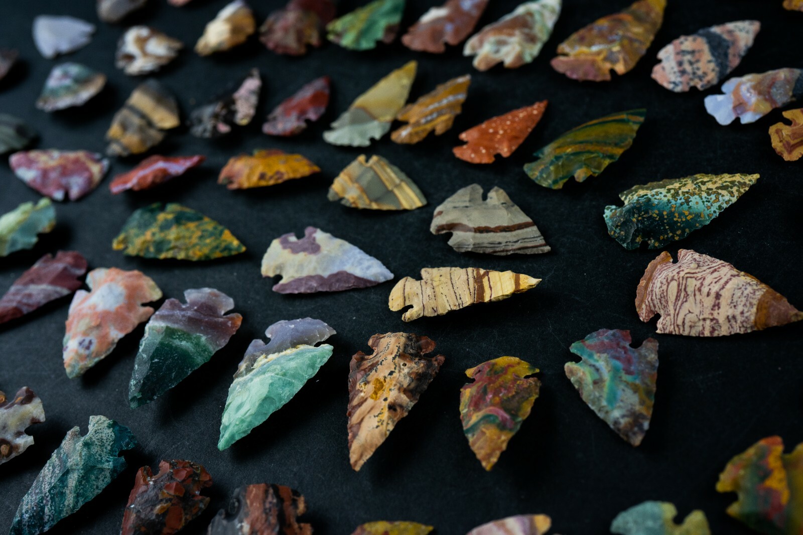 **1"-1.5" Flint ARROWHEAD Spear Point Great Quality 100 Points Per Buy It Now**