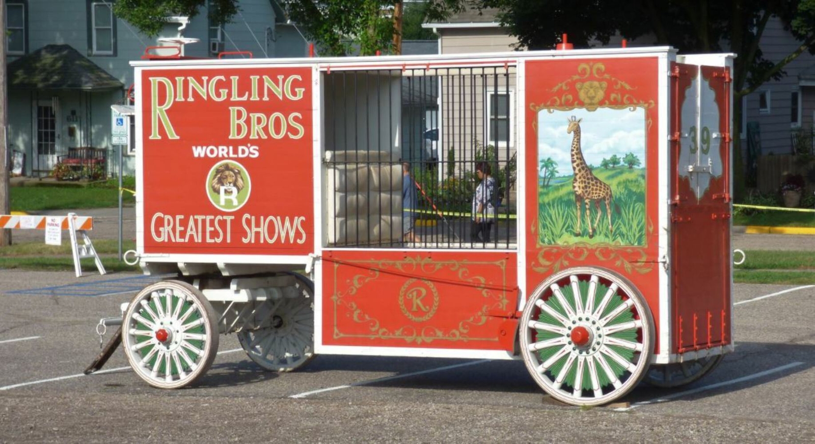 Ringling Brothers Barnum Bailey Circus #39 Giraffe Wagon Kit HO Scale