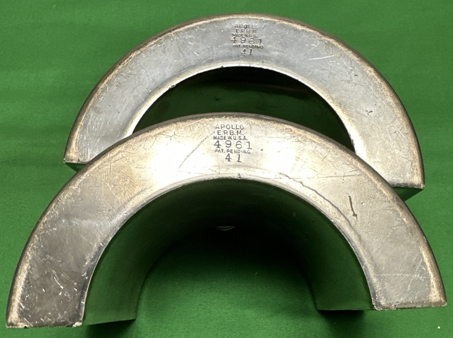 2-Pc Set Silverplated HALF CIRCLE FLASK SET Apollo EPBM 4961 Made in USA