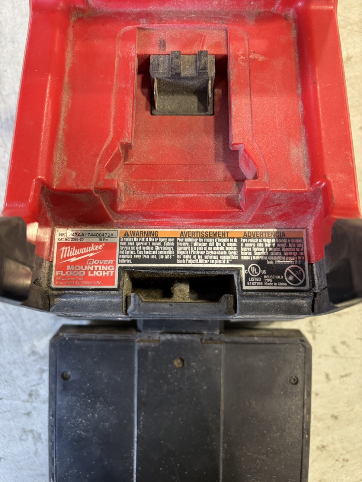 Milwaukee 2365-20 M12 1,000 Lumen Used LED Compact Rover Flood Light