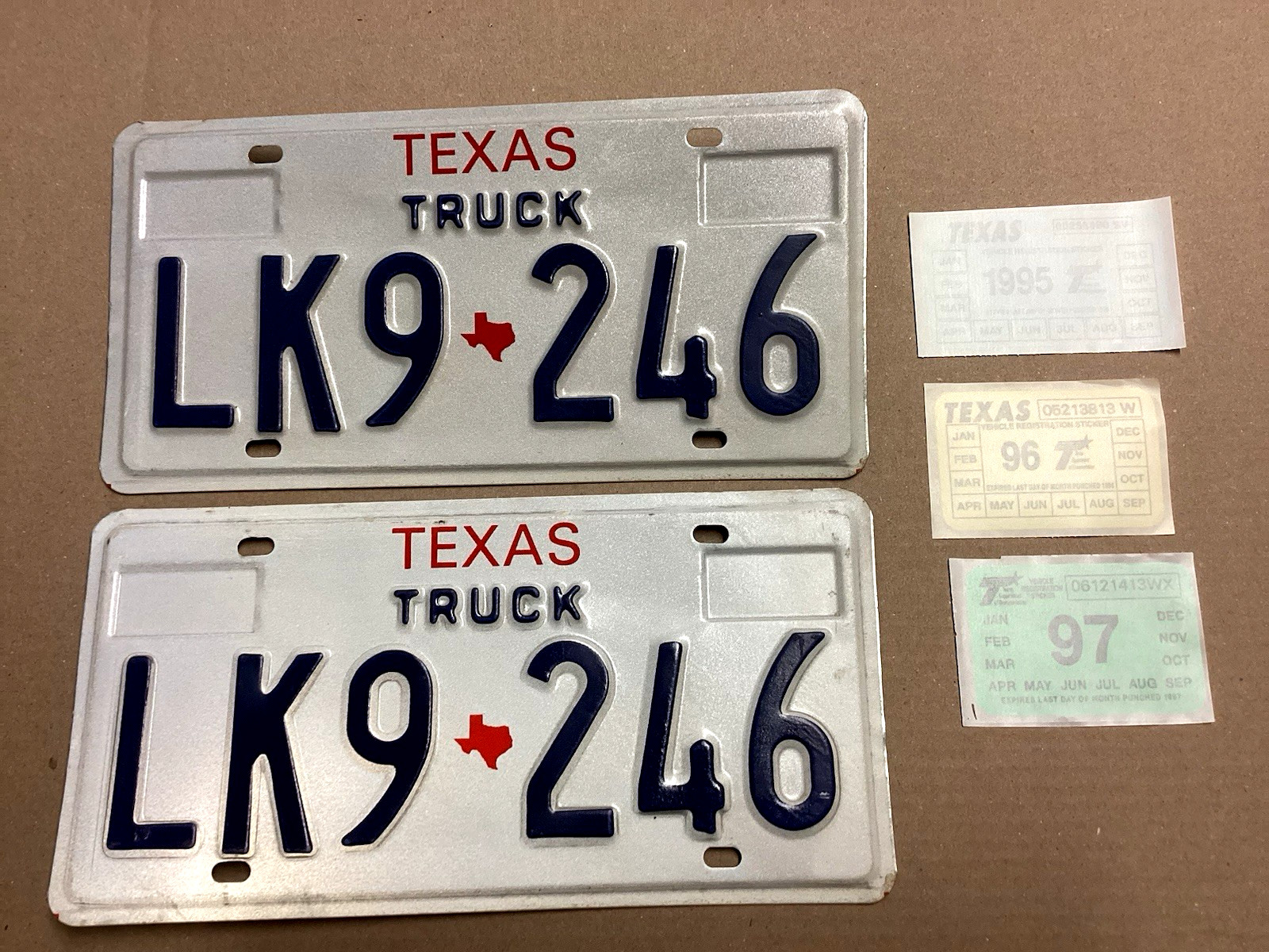 VINTAGE 1995 1996 1997 TEXAS TRUCK LICENSE PLATE SET NEVER MOUNTED LK9 246