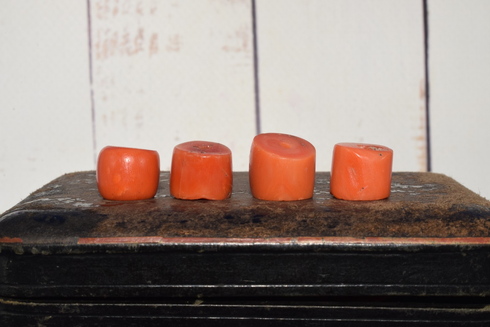 ANTIQUE UNDYED BEAD CORAL healing Mediterranean NATURAL Tibet momo Japan salmon