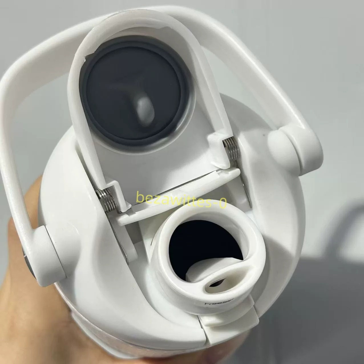 Owala 30oz Fairways For Days FreeSip Golf Water Bottle Limited Edition