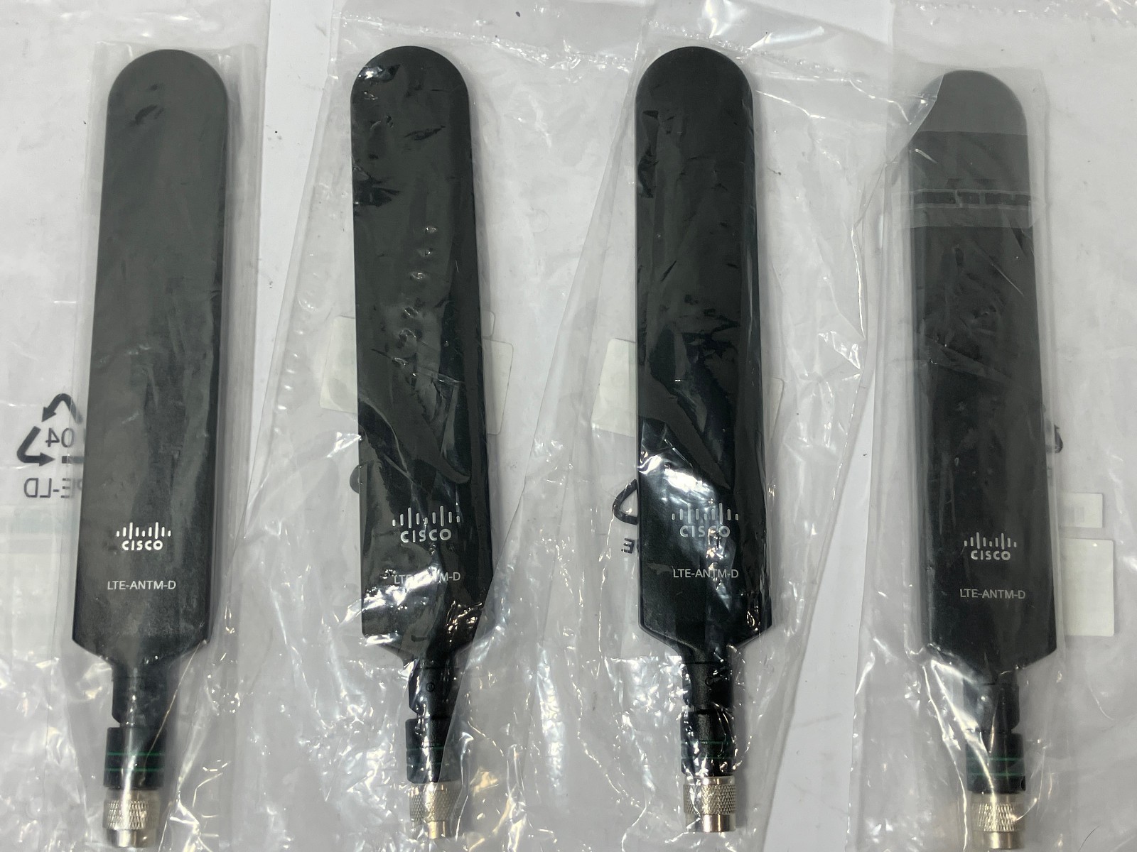 4x NEW Cisco 4G/3G Omnidirectional Dipole Antenna 4G-LTE-ANTM-D