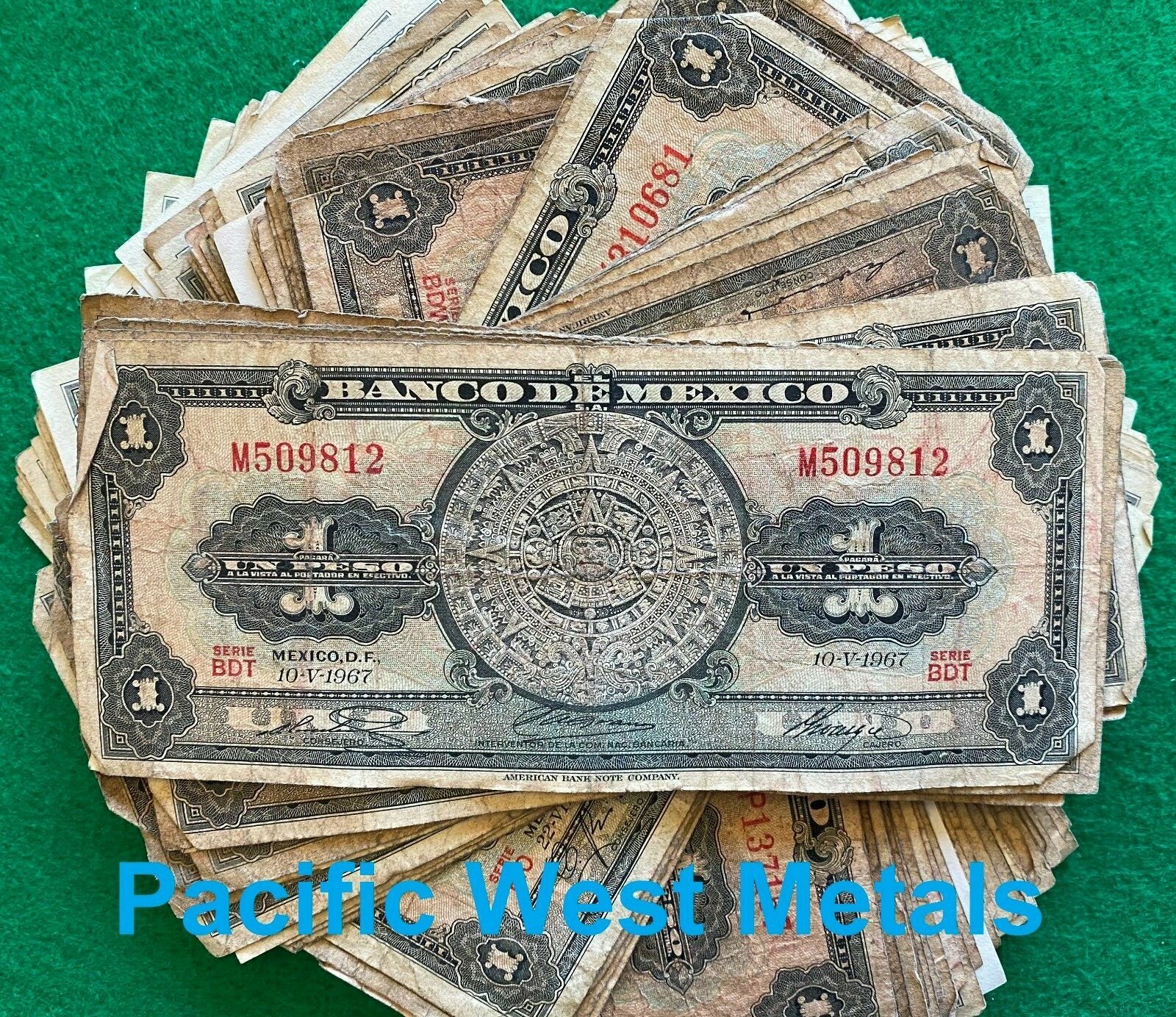 ONE CIRCULATED Mexico Banknote 1 Peso Paper Money Aztec Calendar Independence