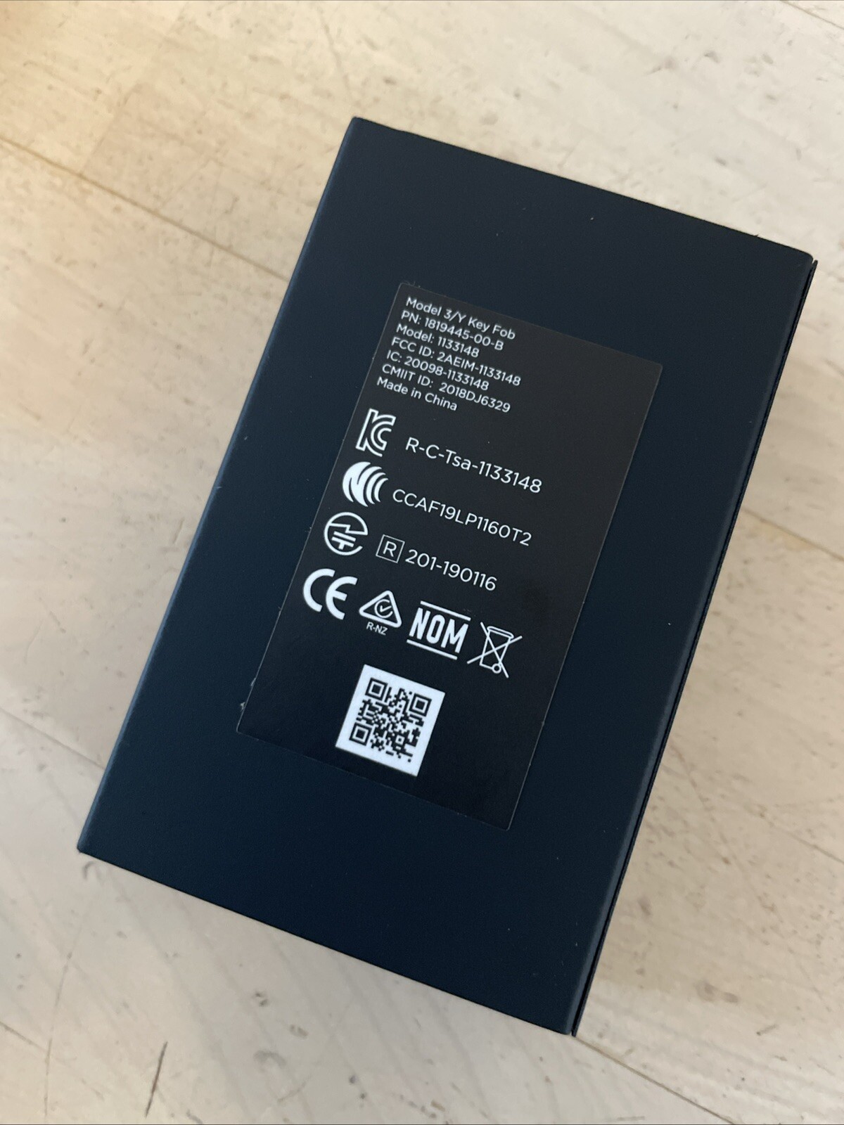 NEW OEM TESLA Model 3 Y 2017-2025 Smart Key Fob keyfob 1819445-00-B