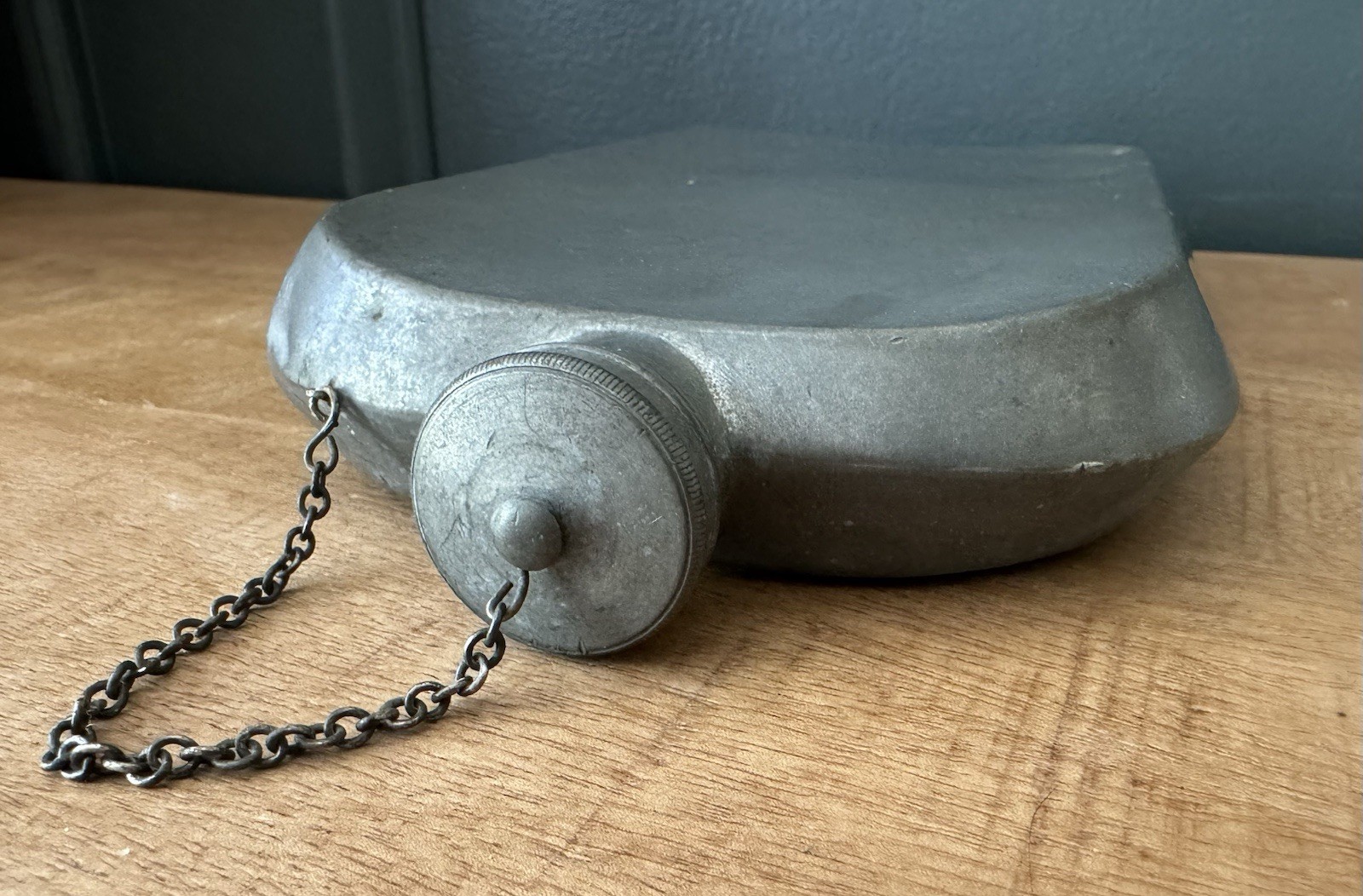 ANTIQUE PEWTER ABERCROMBIE & FITCH 24 OUNCE FLASK|CANTEEN WITH CHAIN