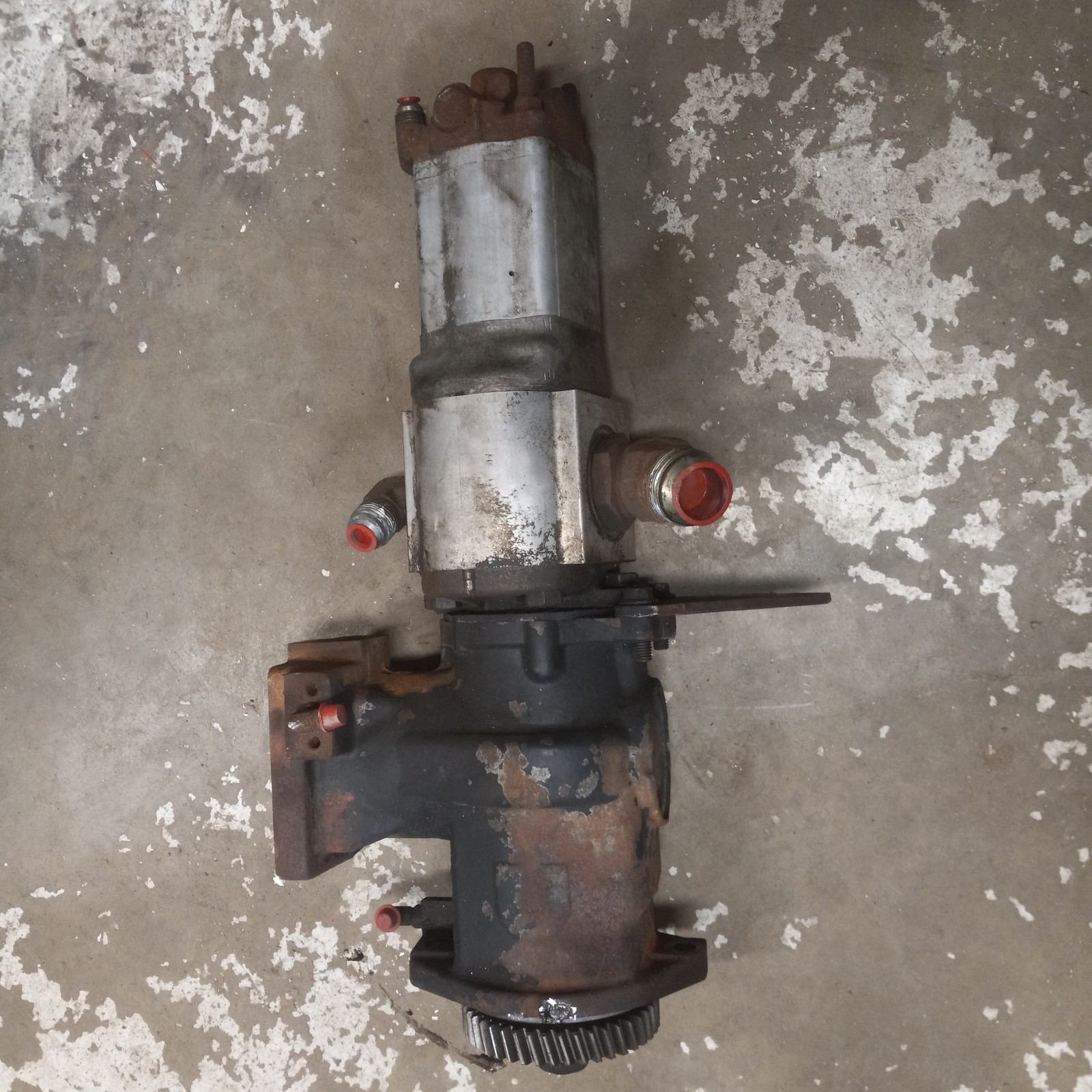 9111530197 Air Compressor Cummins ISM, 3690864, 9111530486, 4318220