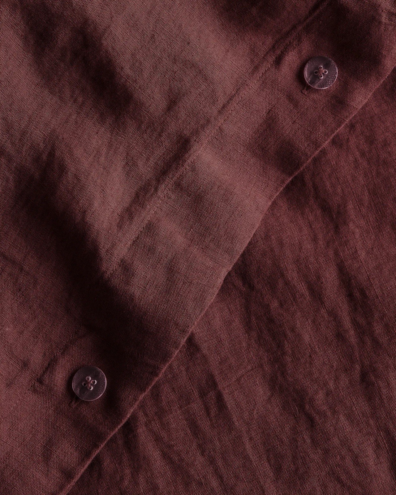 Quince King/Cal King European Linen Duvet Cover & Sham Set in Burgundy