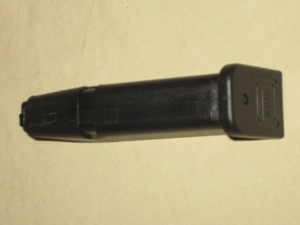 GLOCK 19 Magazine 9mm FACTORY Mag 10 round G19 Glock 10rd Glock OEM clip