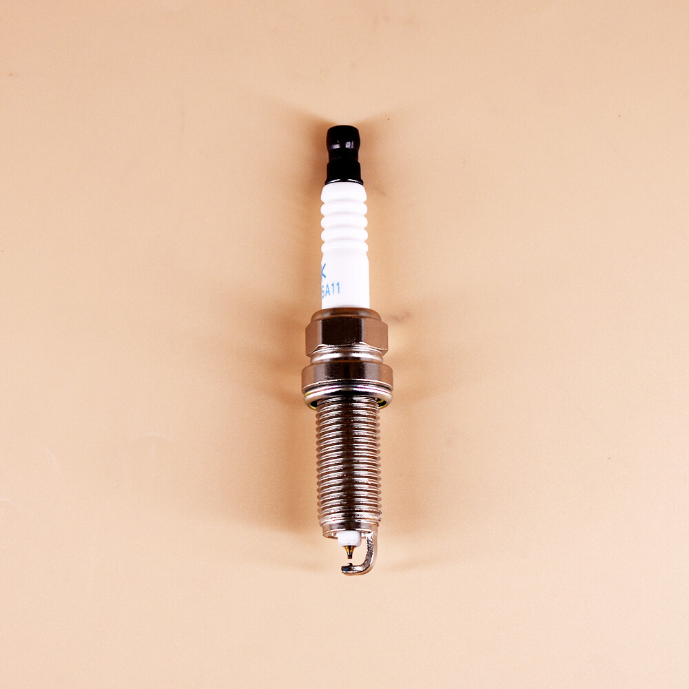 4x NGK Iridium Spark Plugs 22401-JA01B For Altima Rogue Sentra DILKAR6A11