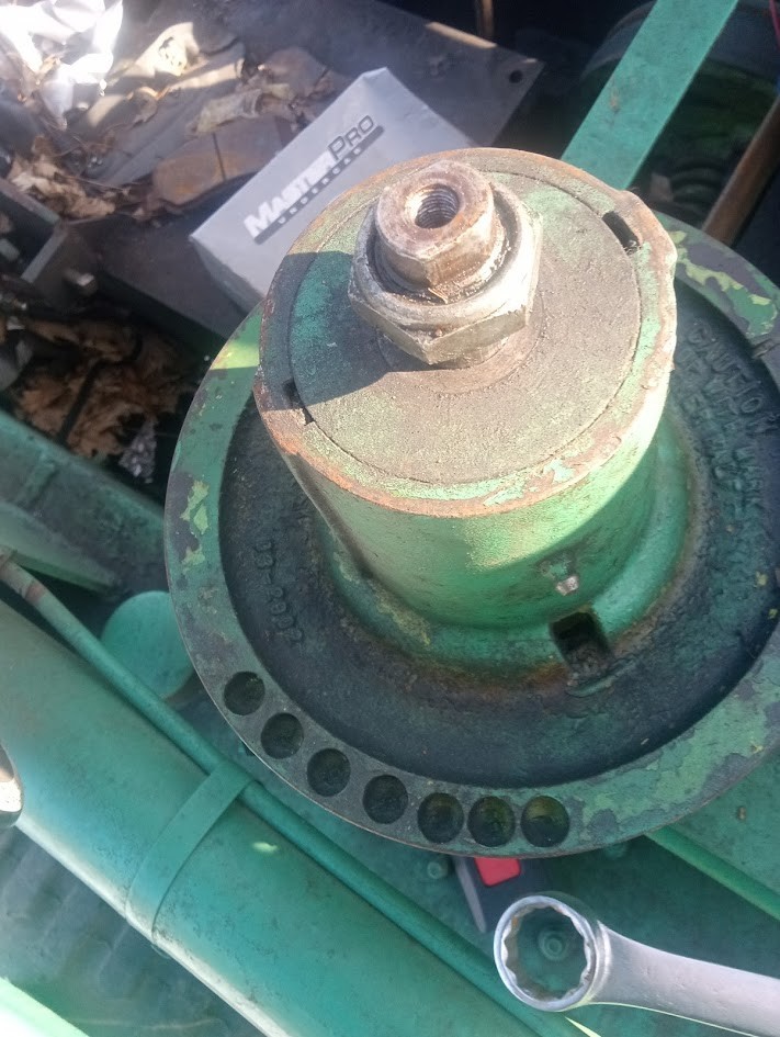 variable speed hydraulic drive for skidloader