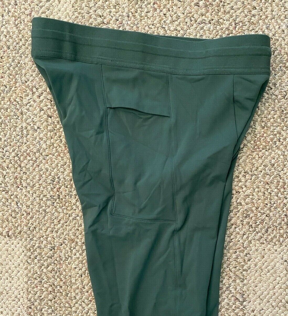 Nike Yoga Pants 3/4 Athletic Training or Base Layer Green CT1830 Men's 4XL