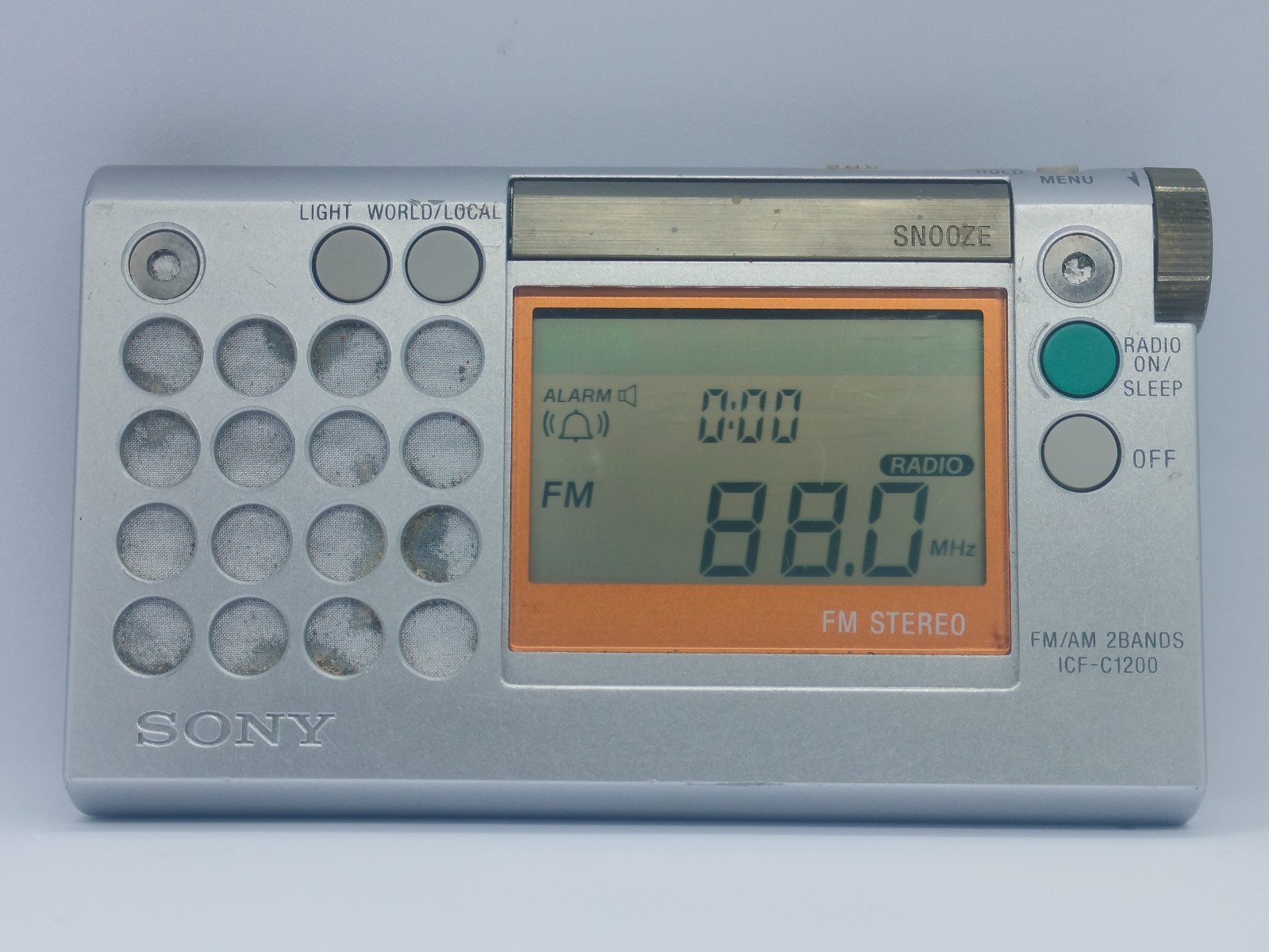 Sony ICF-C 1200 AM FM Radio Japan Fully working RARE!!!