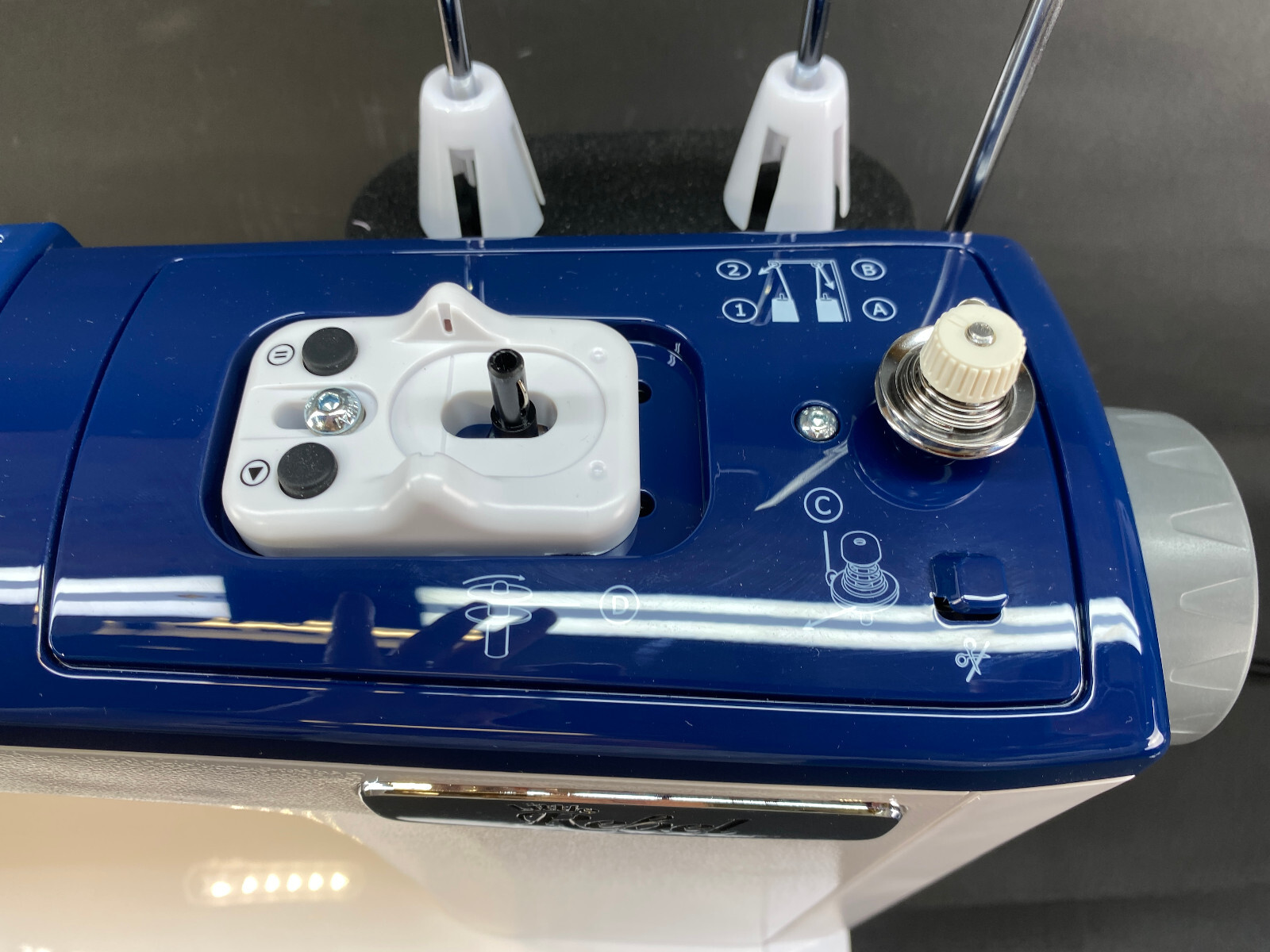 Grace Little Rebel Long Arm Quilting Sewing Machine w/ Stitch Regulator