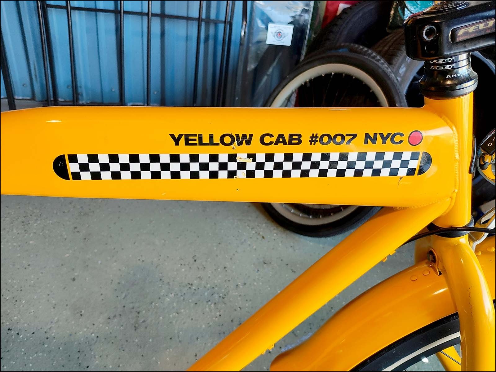 2007 or 2008 FELT BICYCLE Ltd Ed Yellow Cab Beach Cruiser