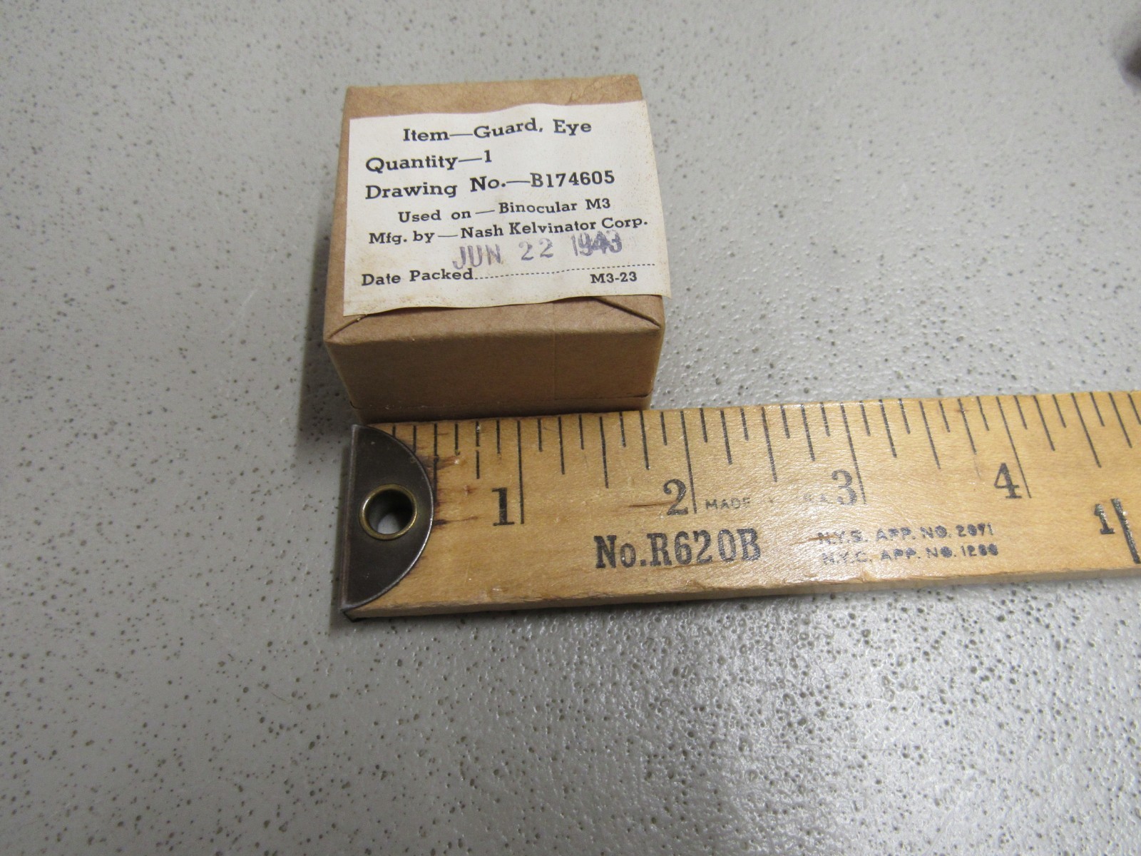 WW2 US M3 6x30 Binoculars Eye Guard Original Box 1943 Date Nash Kelvinator Corp