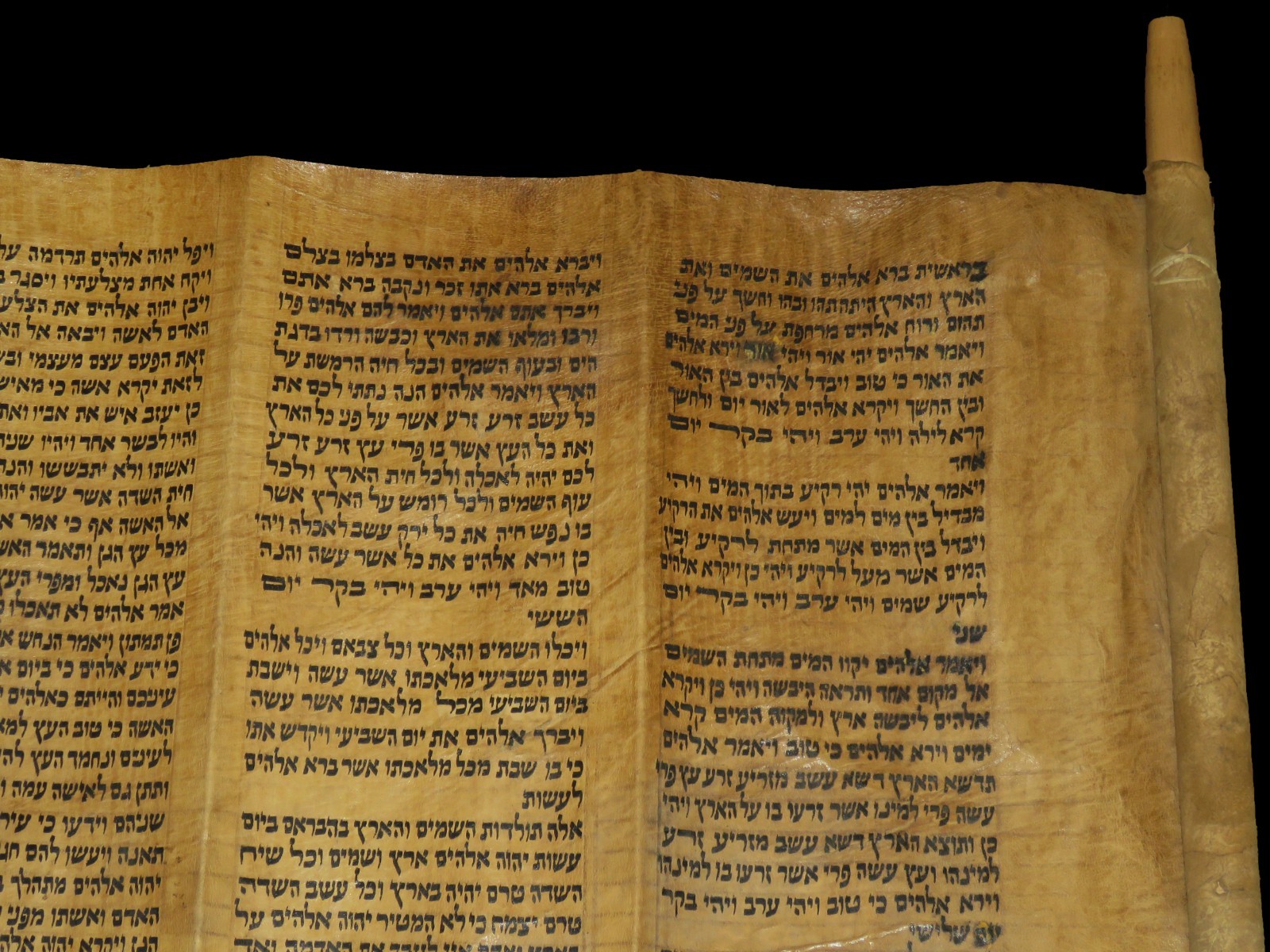 TORAH SCROLL BIBLE VELLUM MANUSCRIPT 300 YRS OLD YEMEN COMPLETE Book of Genesis