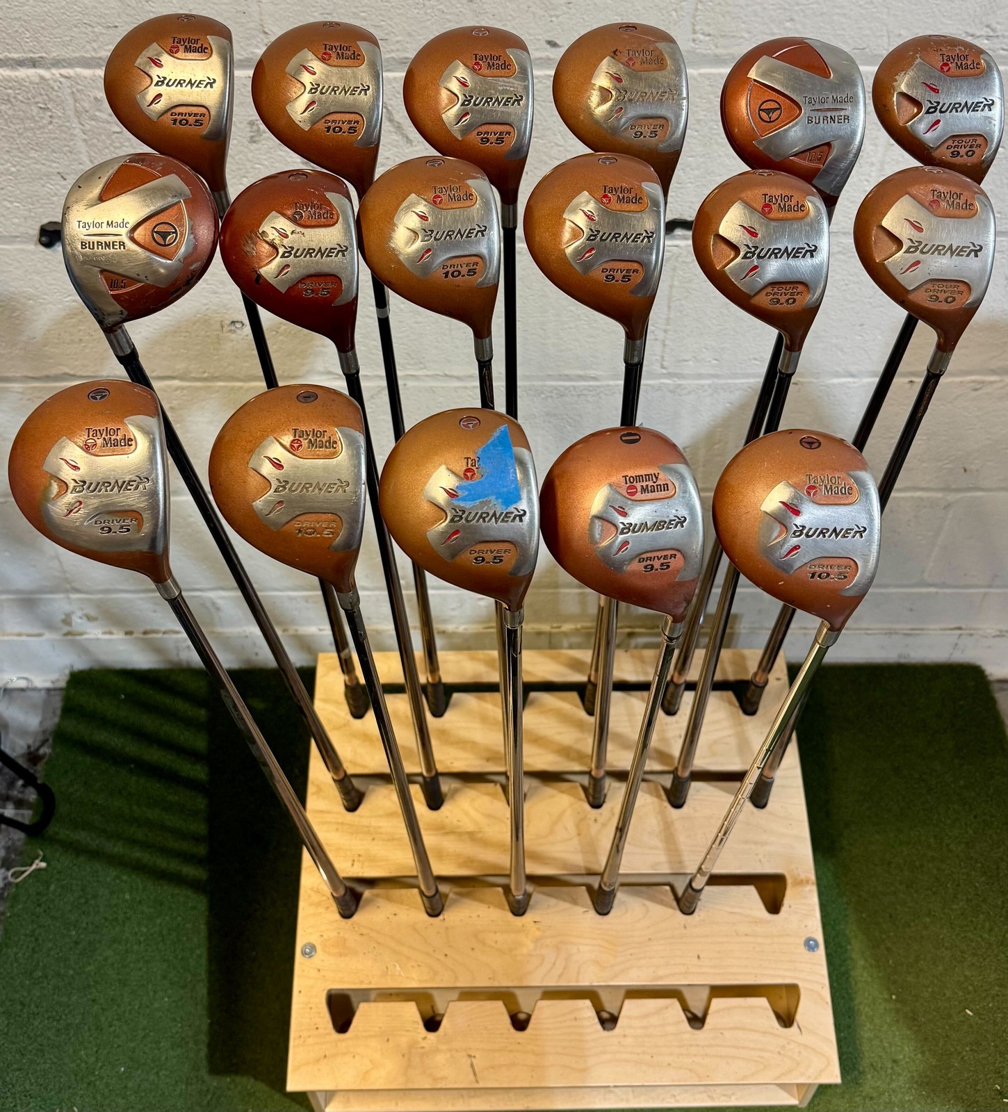 Wholesale Lot of 30 Golf Clubs - TaylorMade Drivers