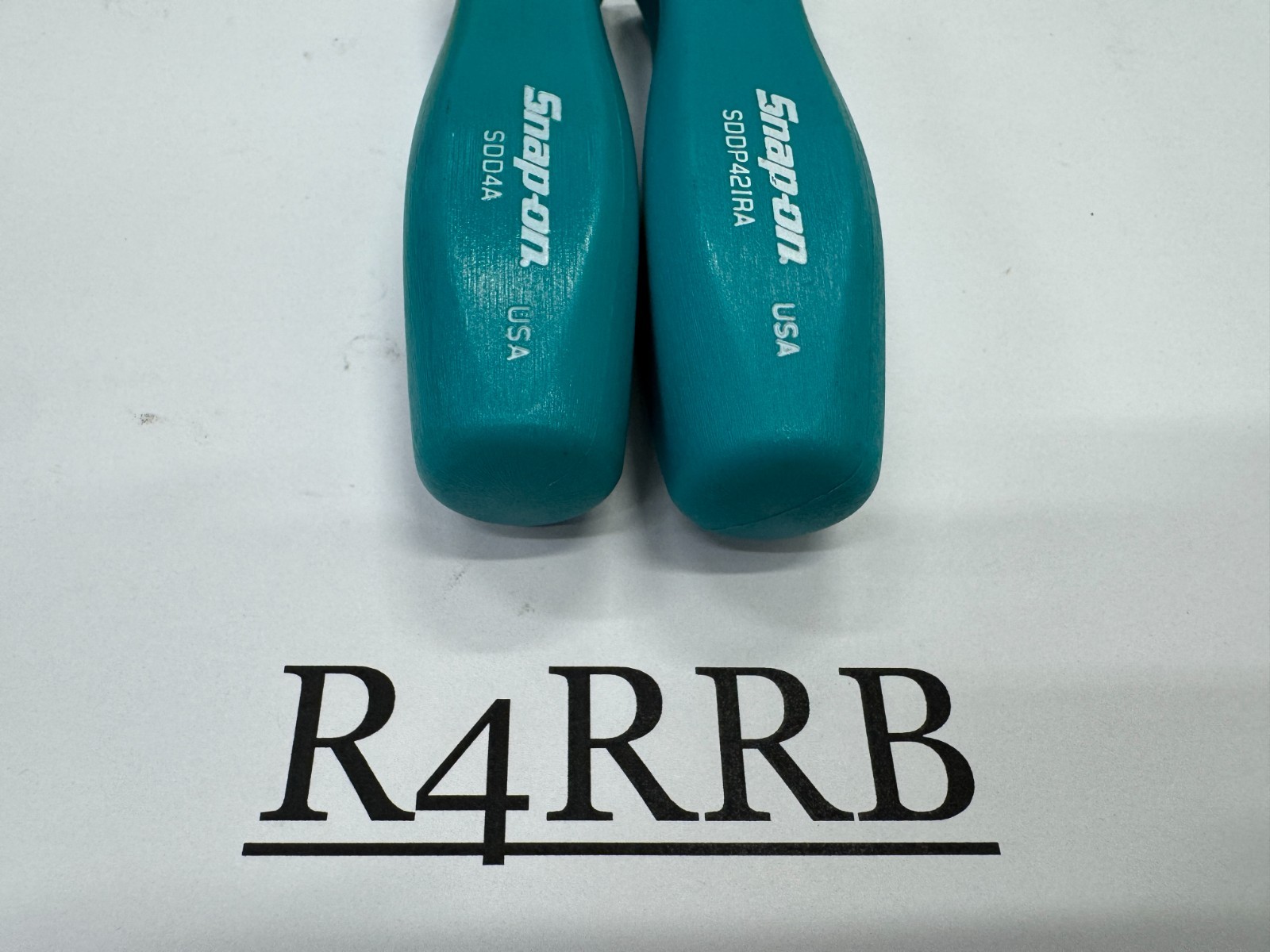 Snap-on Tools USA RARE TEAL 2pc Hard Standard Handle Stubby Screwdriver Set