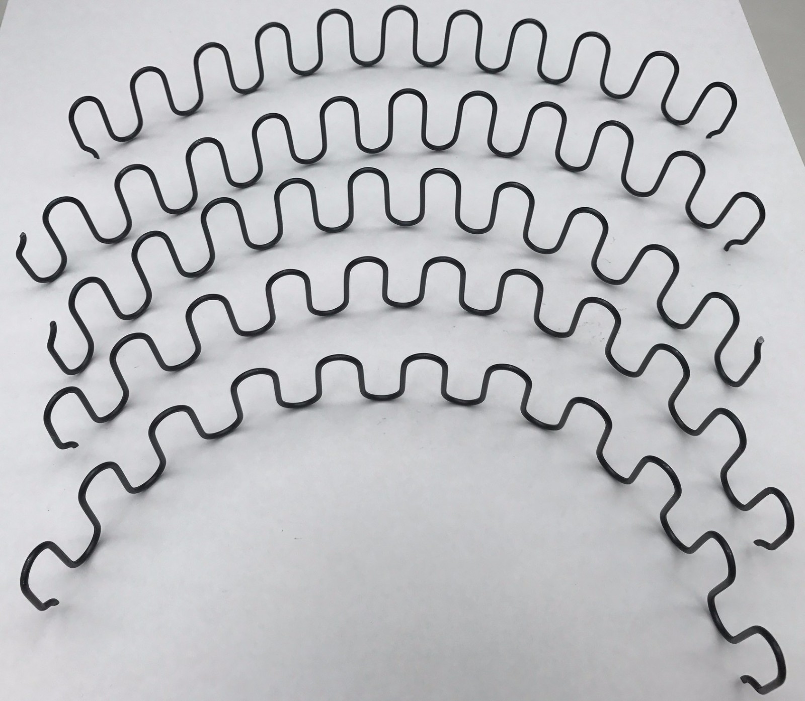 Zig Zag Springs 11 gauge 10' ROLL - Furniture and Auto Upholstery Chair Springs