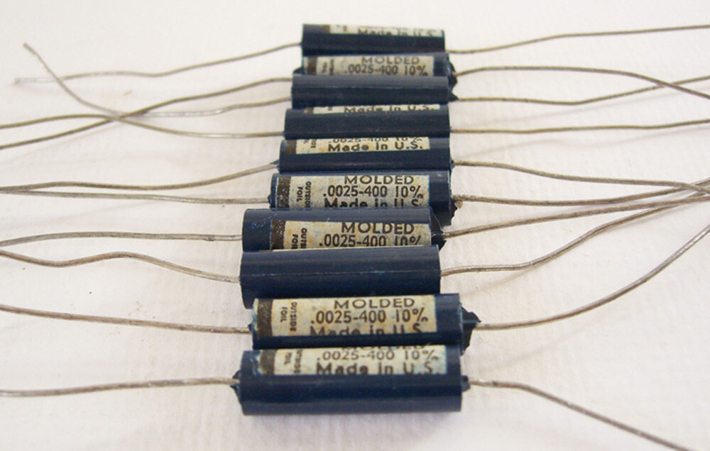 25 NOS Blue Molded Ajax Capacitors .0025 uf 400v