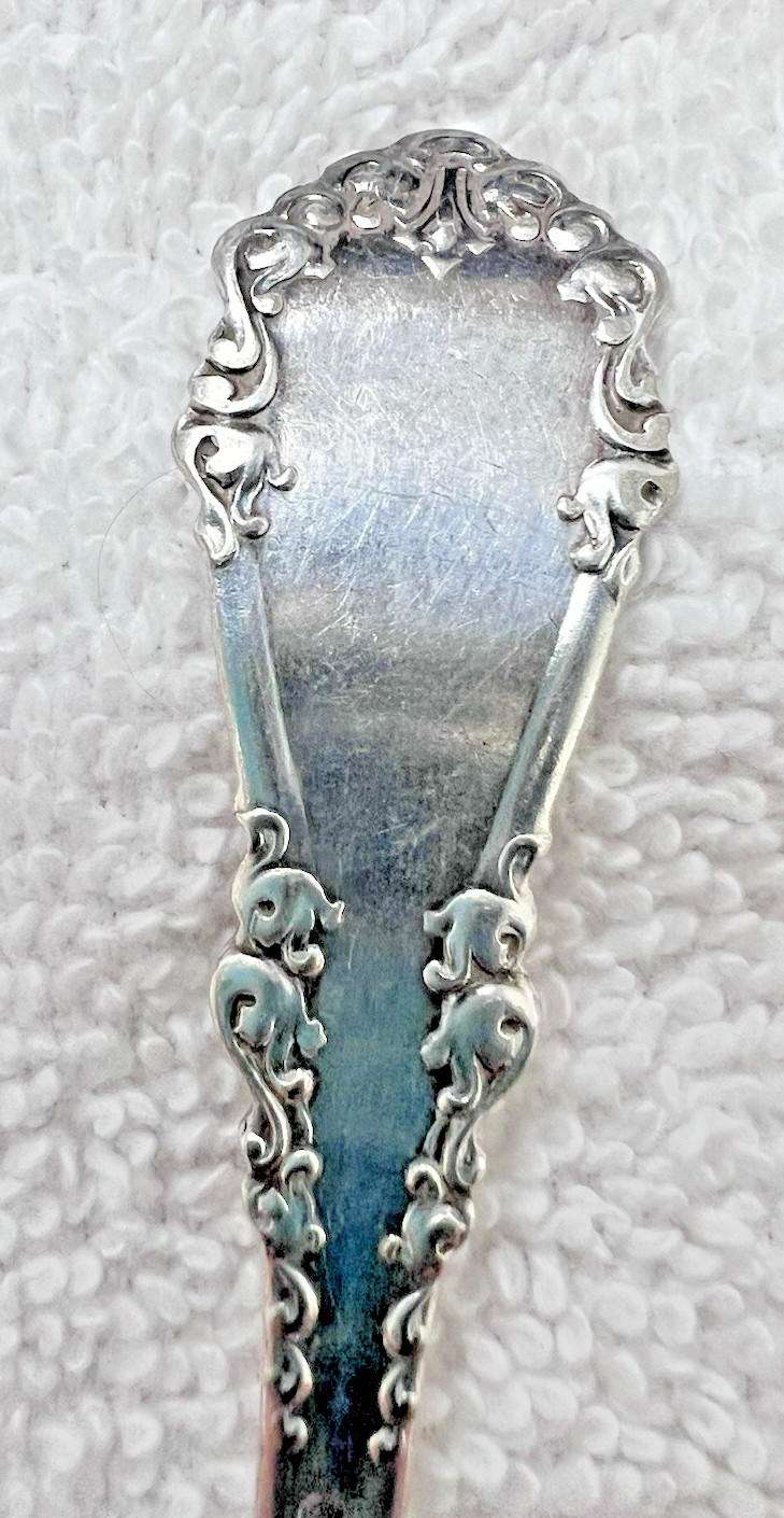 Silverplate Rogers Berkshire c1897 Ornate Fluted Edge Sugar Spoon 6" No Monogram