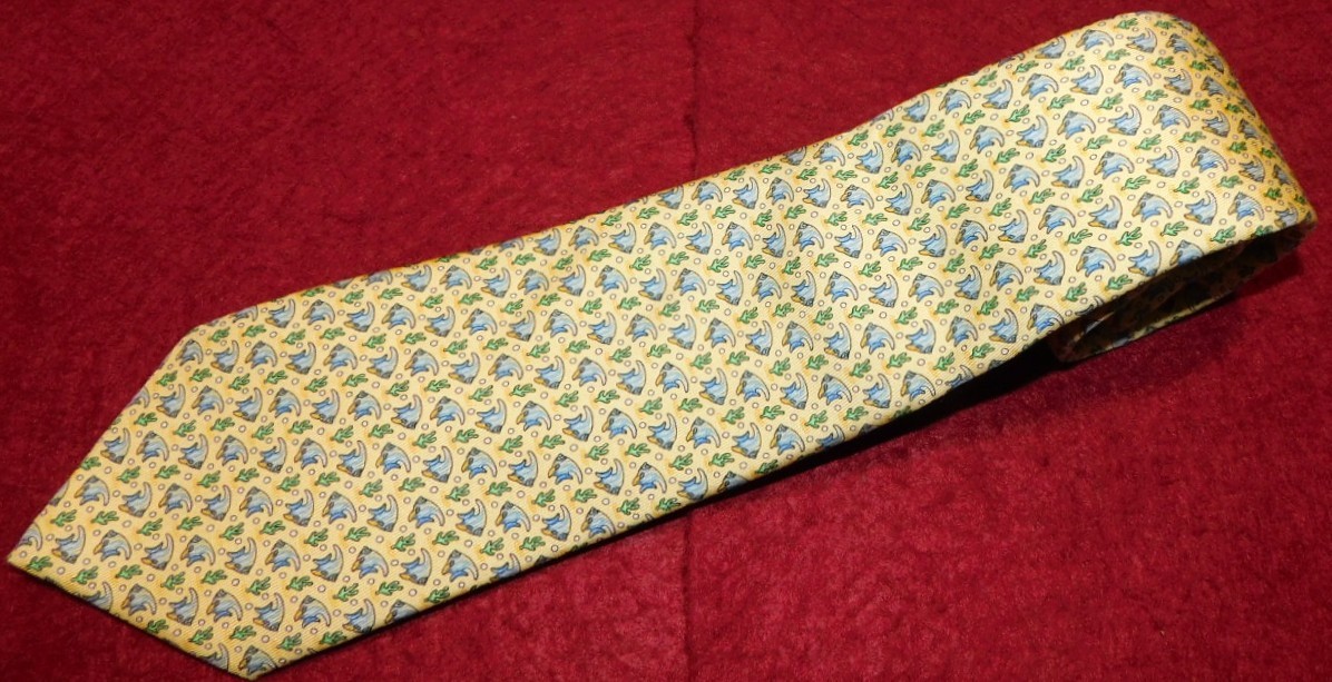 BOY'S VINEYARD VINES MADE IN U.S.A. YELLOW/GREEN/BLUE FISH MOTIF TIE - TIES.
