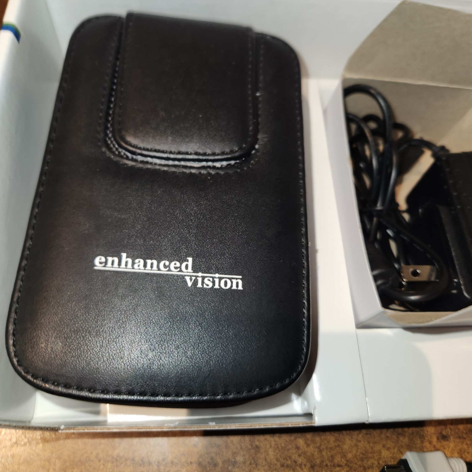 Enhanced Vision Pebble HD Portable Magnifier 4.3" Color Screen 13X Magnification