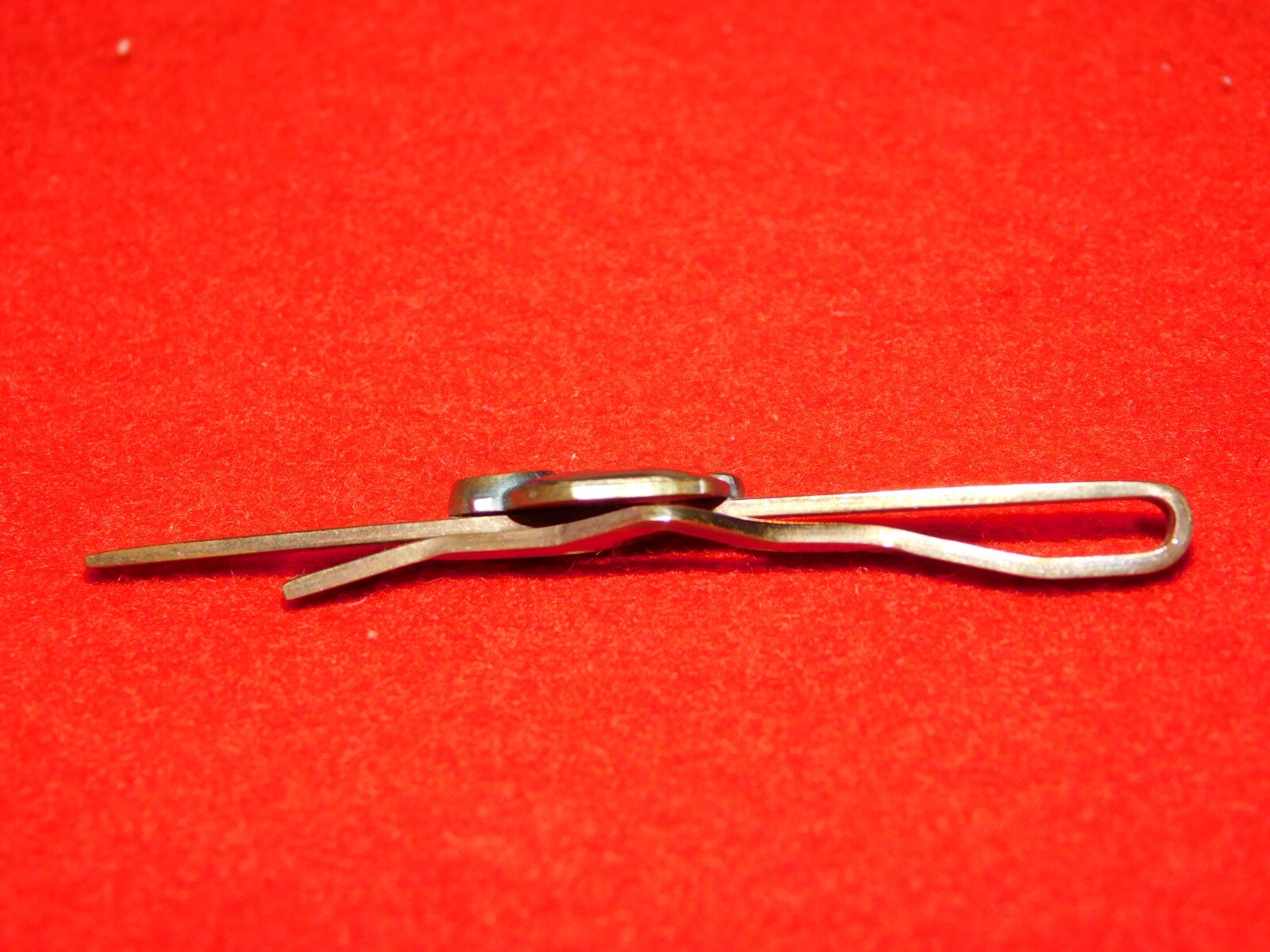 VINTAGE 2 3/4" LONG GE GENERAL ELECTRIC METAL TIE CLASP