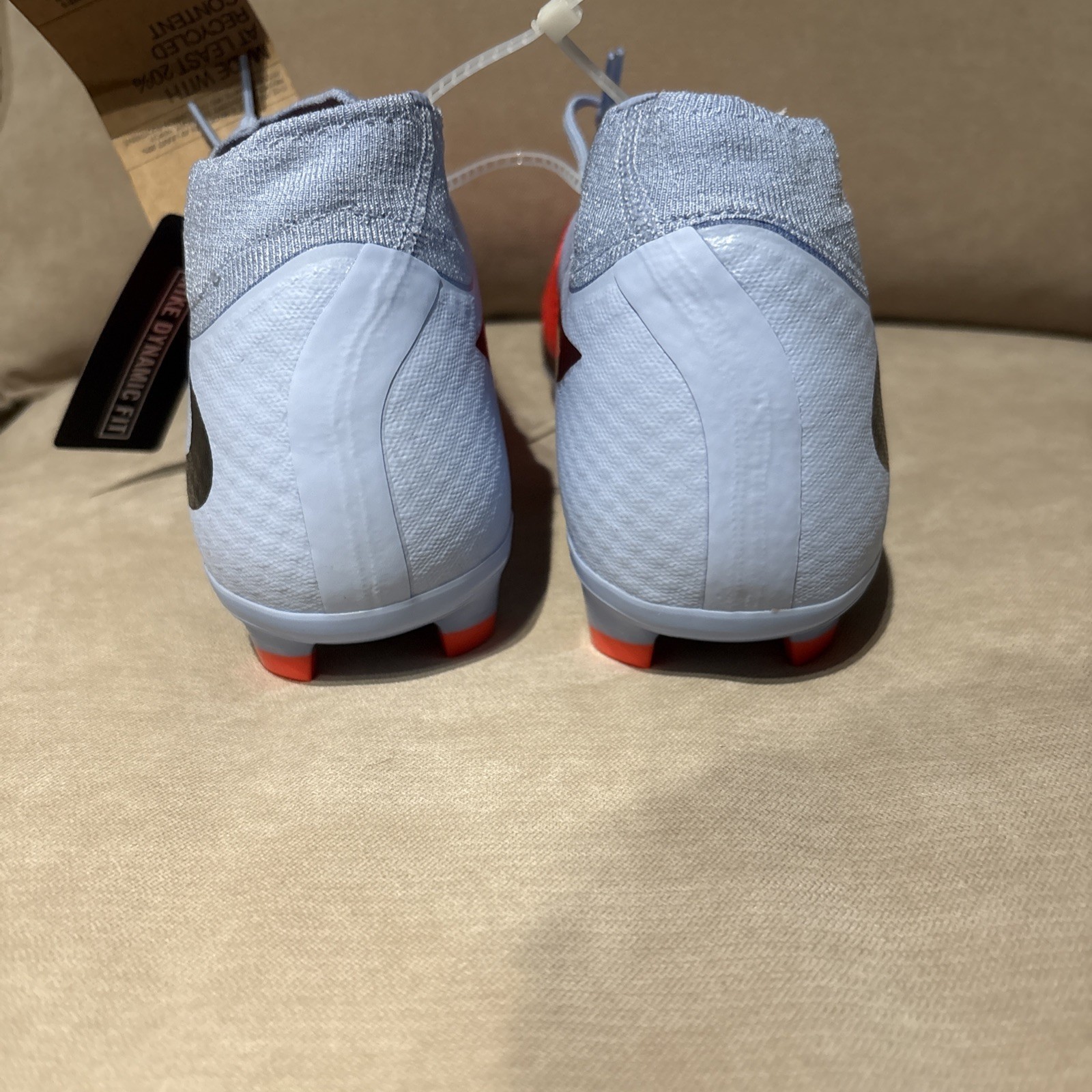 Nike Phantom 6 High Academy Multi-Ground Soccer Cleats HQ2278-400 Mens Size 9 ⚽️