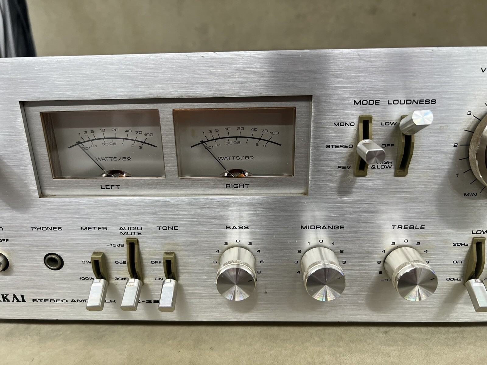 Akai AM-2800 Vintage Stereo Amplifier 80W/ Channel Made In Japan
