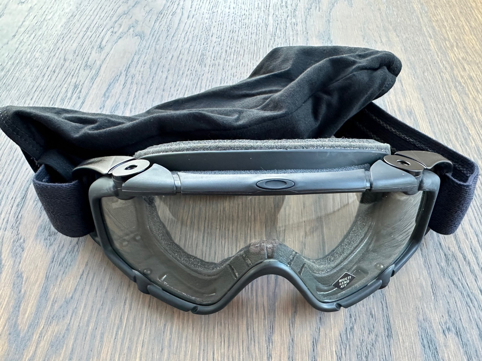 Oakley SI BALLISTIC GOGGLE 1.0 7036 Military, Matte Black Frame, Clear/Grey Lens
