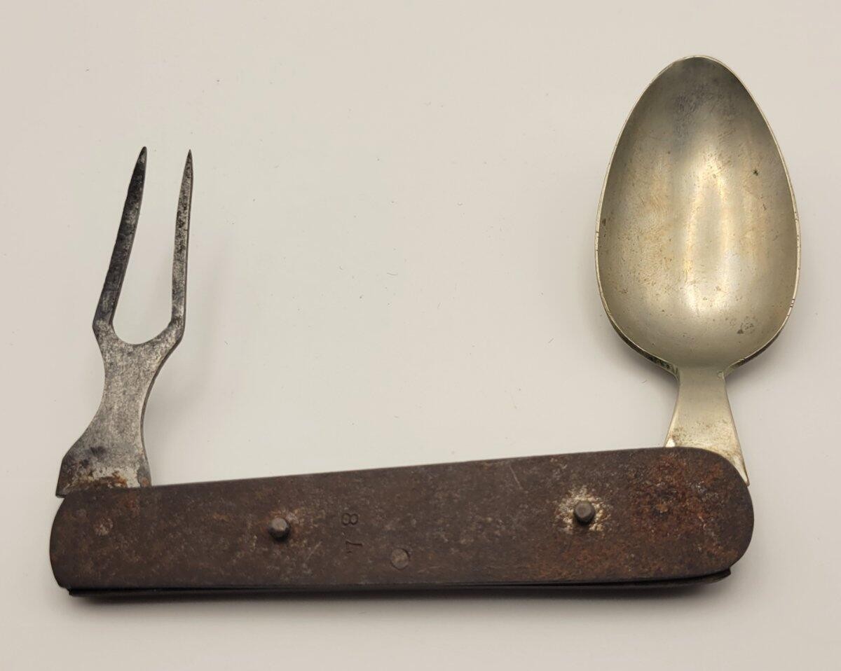 Antique Ulster Knife Co. Camp Folding Fork Spoon Indian Span Am War