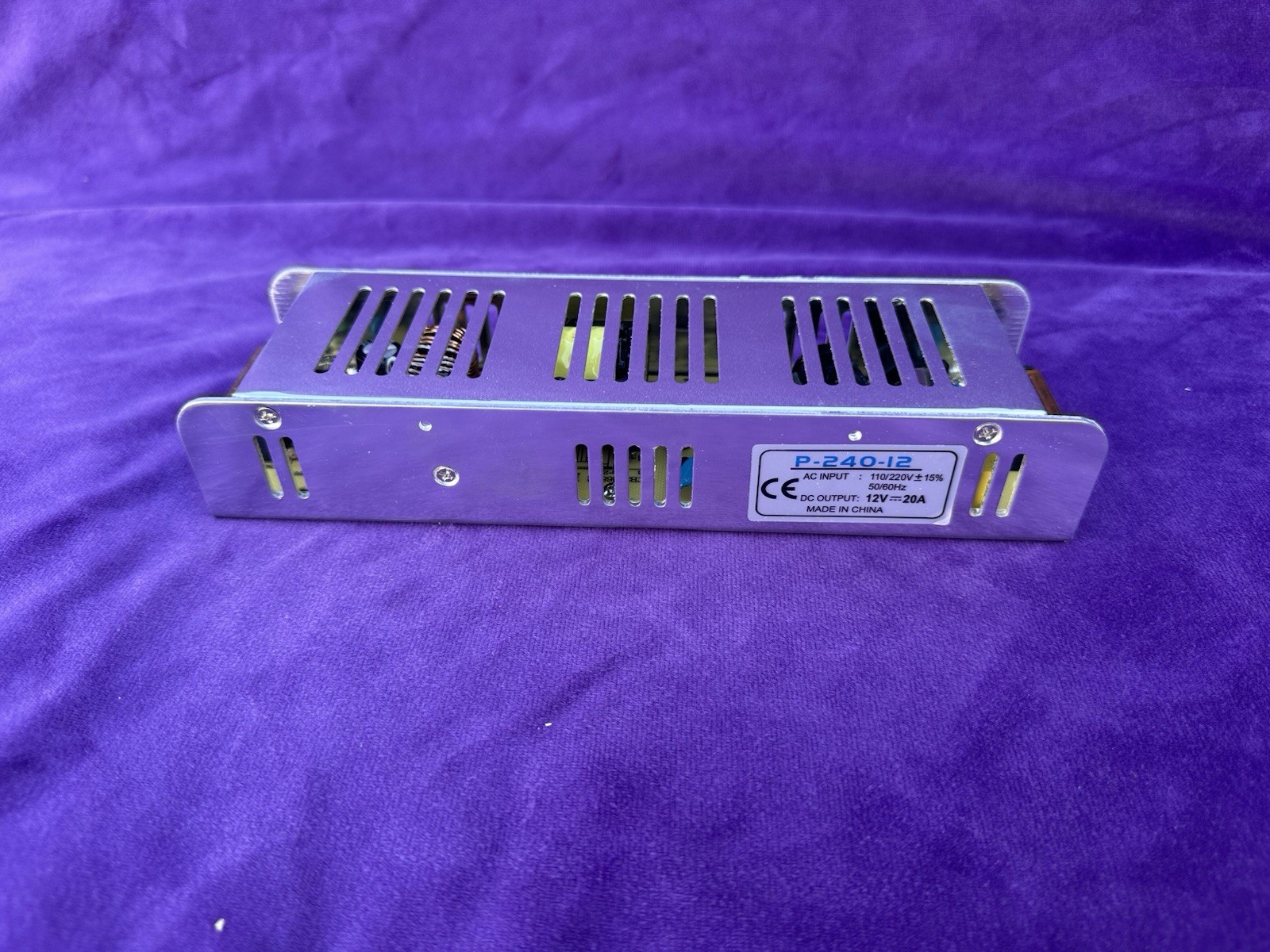 AC 110V/220V to DC 12V 20A 240W Universal Regulated Switching Power Supply Adapt