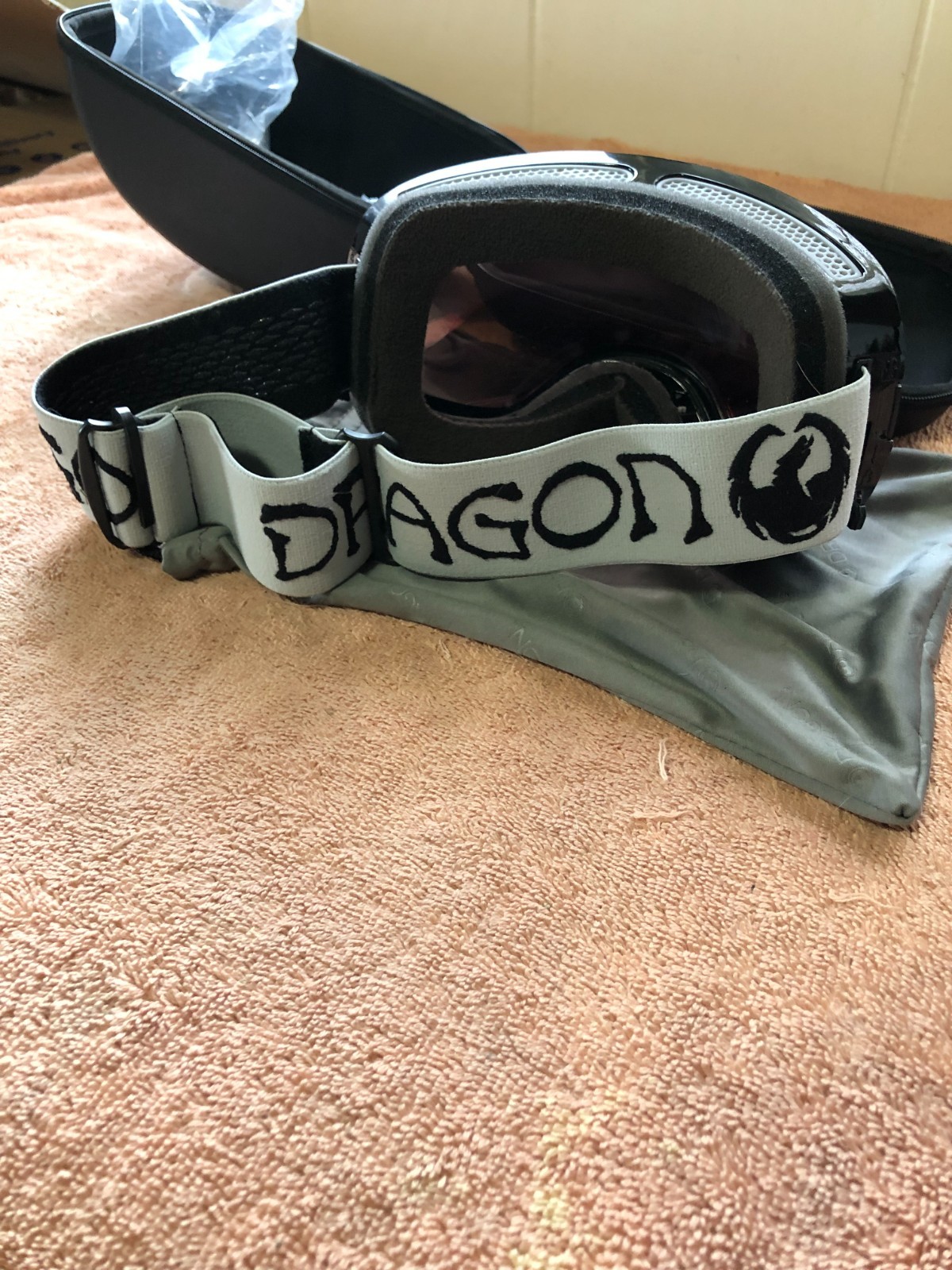 Dragon X2 goggles