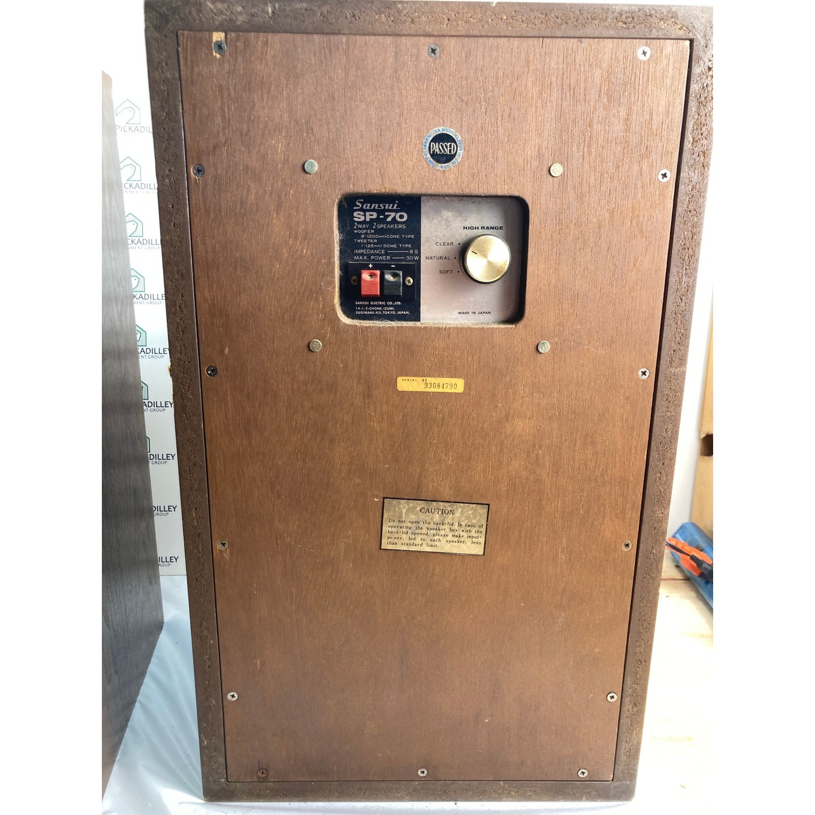 Vintage SanSui SP-70 wood Speakers Pair Bookshelf Stereo Speakers UNTESTED READ