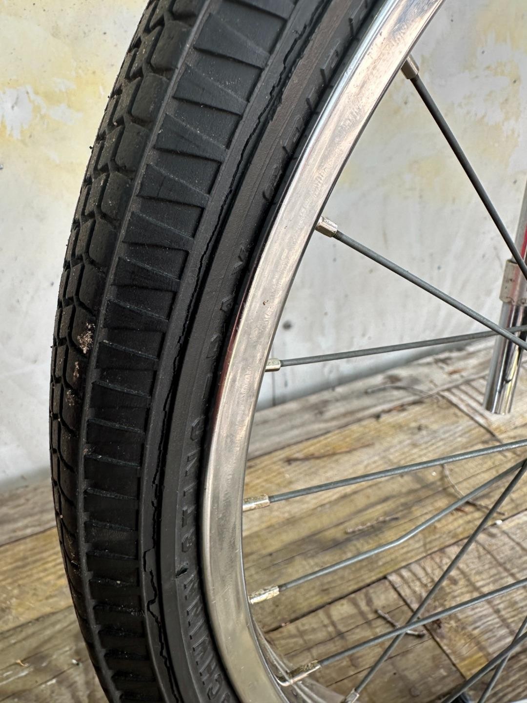 1972 Schwinn Lil 'Chik Bicycle Bendix Coaster Brake S7 20" Burgundy