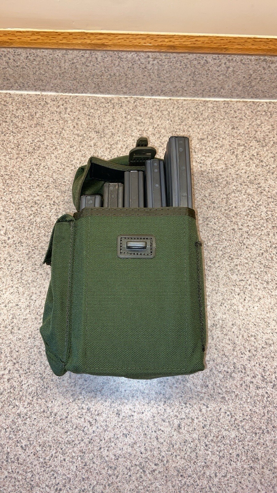 New BETA C-MAG Carrying Pouch OD Green MOLLE