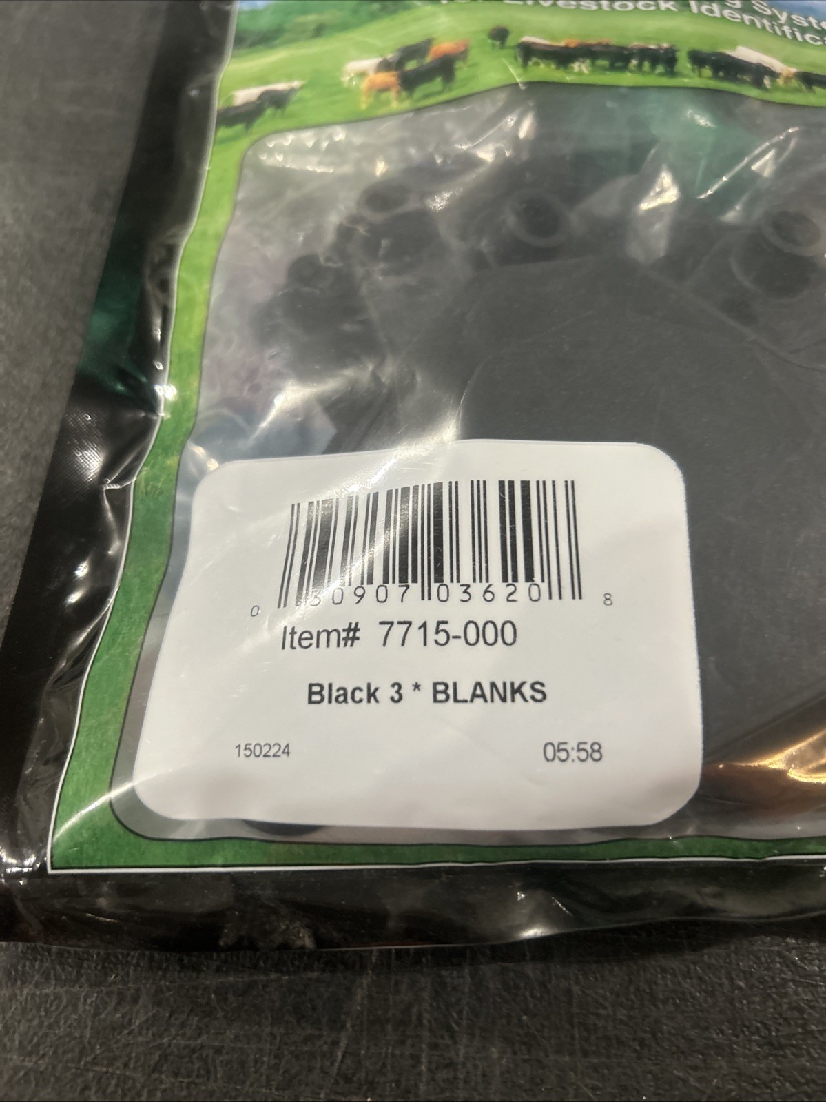 New YTex 3 Star All American Medium Cattle ID Ear Tags Black Blank No Numbers