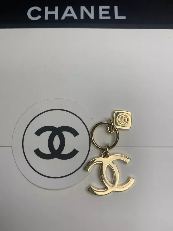 CHANEL No. 5 Logo Gold Novelty Charm Pendant VIP Gift 2023